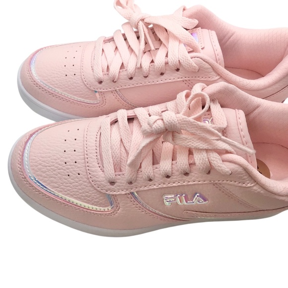 New FILA Women’s Sneakers, Size US Women’s 7.5, Pink Athletic Shoes - Picture 5 of 16